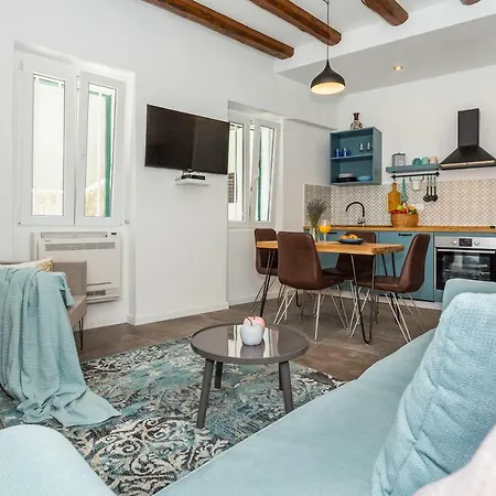 Borgo Apartment