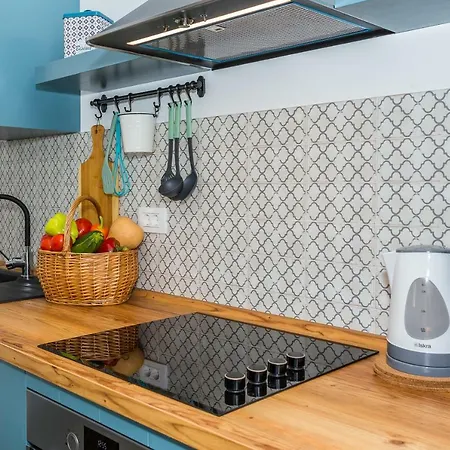 Borgo アパート *